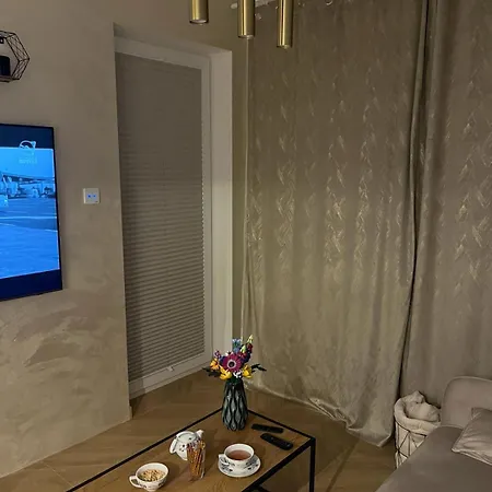 Seaside Premium