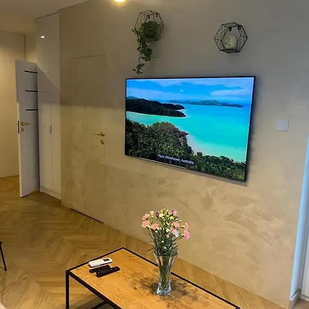 Seaside Premium *